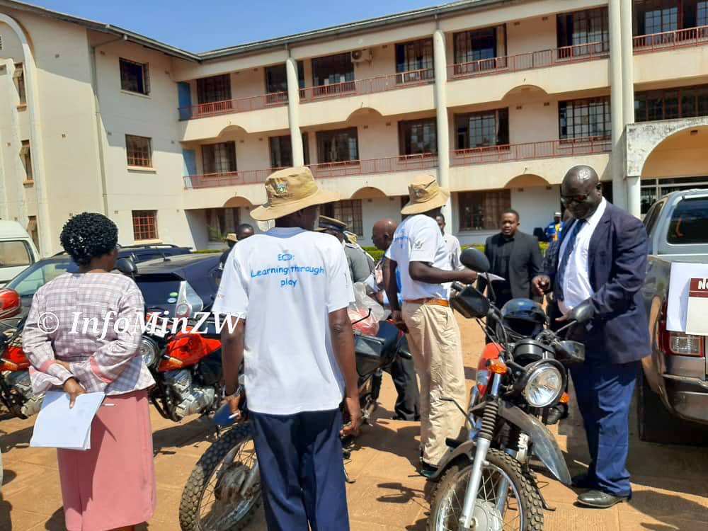 nickmangwana's tweet image. MANICALAND 
Child Protection Society handed over motorcycles to nine community child care workers at a ceremony presided over by the Ministry of Primary and Secondary Education and the DDC. The motorcycles will be used to monitor income generating activities in 100 beneficiary…