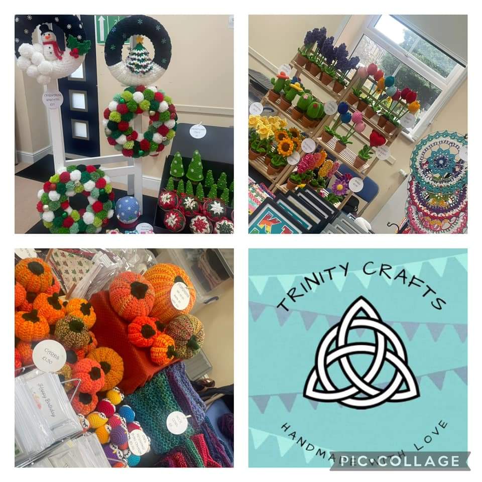 FarsleyMarket's tweet photo. Inside St John's Hall this Sat 28th,
@BevGeorge4086 of #TrinityCrafts will be covering all bases with this selection! And handcrafted by Bev in yarn, fabrics and paper 😍
#Farsley #Leeds #LS28 5DJ
(images of pompom xmas wreaths, knitted pumpkin & crochet blooms) https://t.co/Cyd2iboaL8