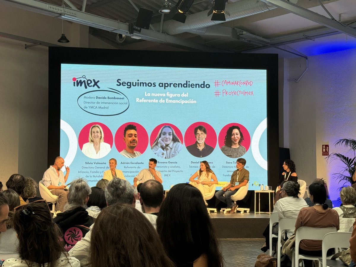 ongpaideia's tweet image. “Como referente de emancipación he tenido que revisionarme como profesional. Permitir el error. Desde el error surge una oportunidad educativa y un aprendizaje.” Adrián Escalante, RE del #ProyectoIMEX 

#CaminarConRed #porElDerechoAserAdultas #PresentaciónResultadosMadrid