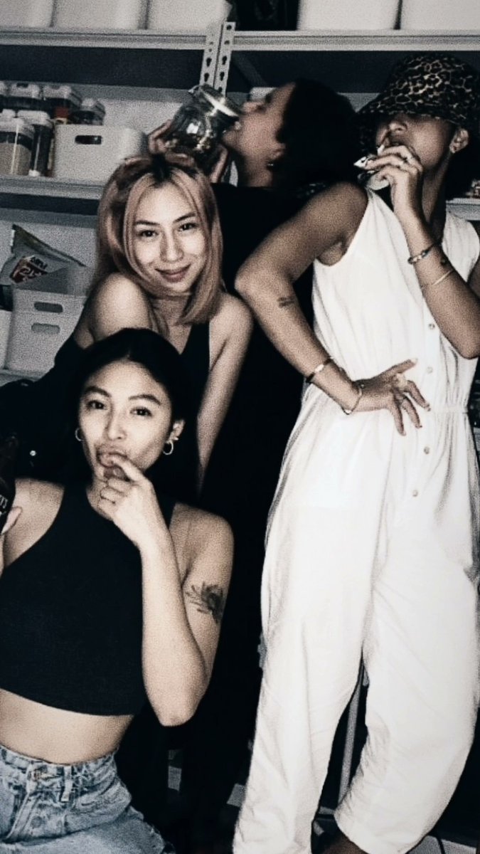 tapos na ang pangungupal nyong lahat. tapos na si nadine. 

I SAAAAYYY DESERVE.