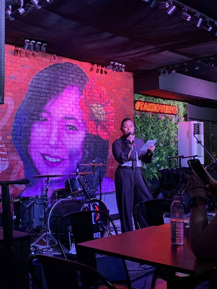 StarMusicPH's tweet photo. Let’s get the launch started with our host @sammalvero 🙌

#KZTandingan_ToyoLaunch #StarMusicPH https://t.co/CRx7gaSwtC