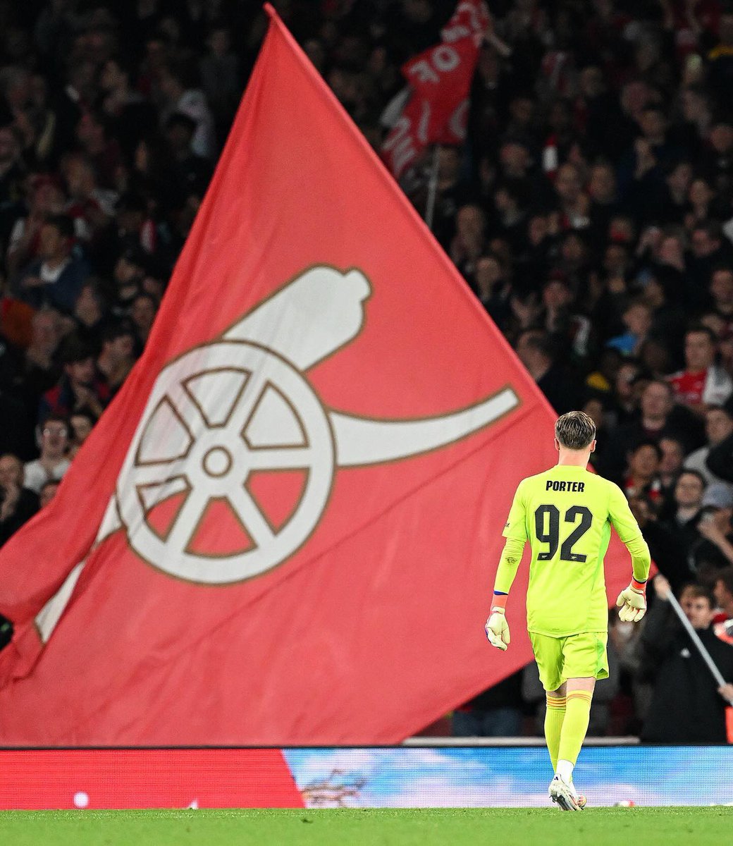_jackkporter's tweet photo. What a night! So proud to make my debut for this amazing club, thank you to everyone who has supported me to get to this moment, onto the next round ❤️

@Arsenal https://t.co/QmD8a2q4Fv