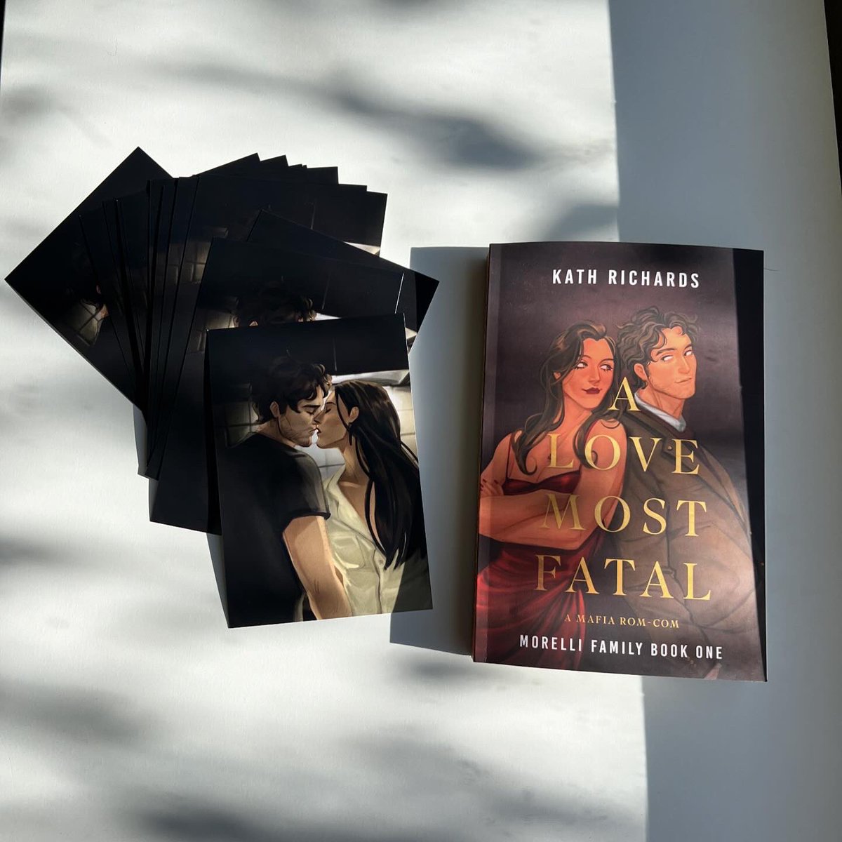 kath richards | romance writer✨ tweet media