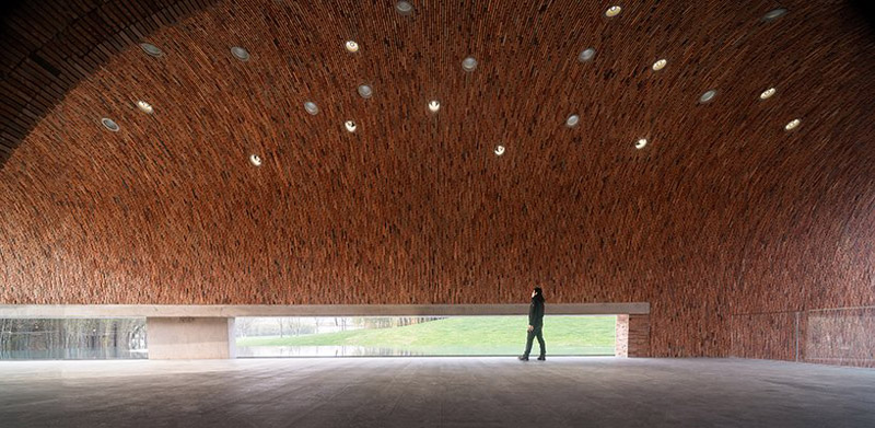 commoestudio's tweet photo. Jingdezhen Imperial Kiln Museum, China. Studio Zhu-Pei https://t.co/0VJDpVdwYk