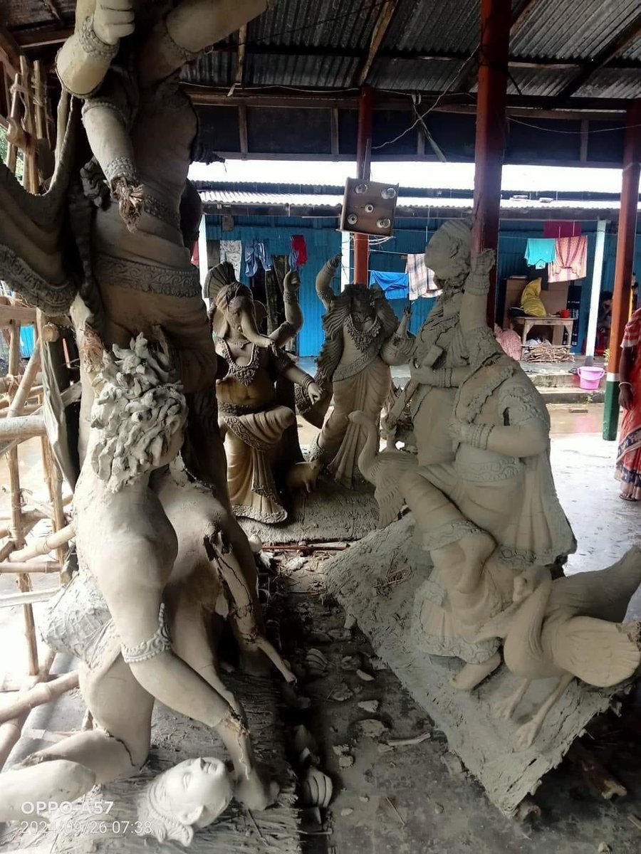 ImranHSarker's tweet photo. Demonstrations against Durga Puja by islamists, continuous attack on hindu people, homes & temples, today again vandalism of durga idols at Gouripur, Mymensingh district; Bangladeshi mullahs are seamlessly doing all this to spread fear & stop biggest durga puja festival in #Bangladesh. So no freedom of religion for Hindu people, right?
https://t.co/JCtSAV1DHc
#BangladeshCrisis #SaveBangladeshiHindus