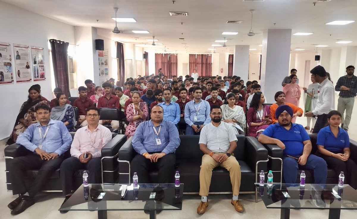 MetroCollege1's tweet photo. Metro College of Health Sciences &amp; Research, led by Dr. Sonia Lal Gupta and Dr. Kanak Lata, held an industrial workshop on digital healthcare technologies by Mr. Ravi Singh Kushwaha, benefiting students immensely.

#DigitalHealthcare #StudentDevelopment  #HealthcareTechnology https://t.co/2fUGO1ys0a