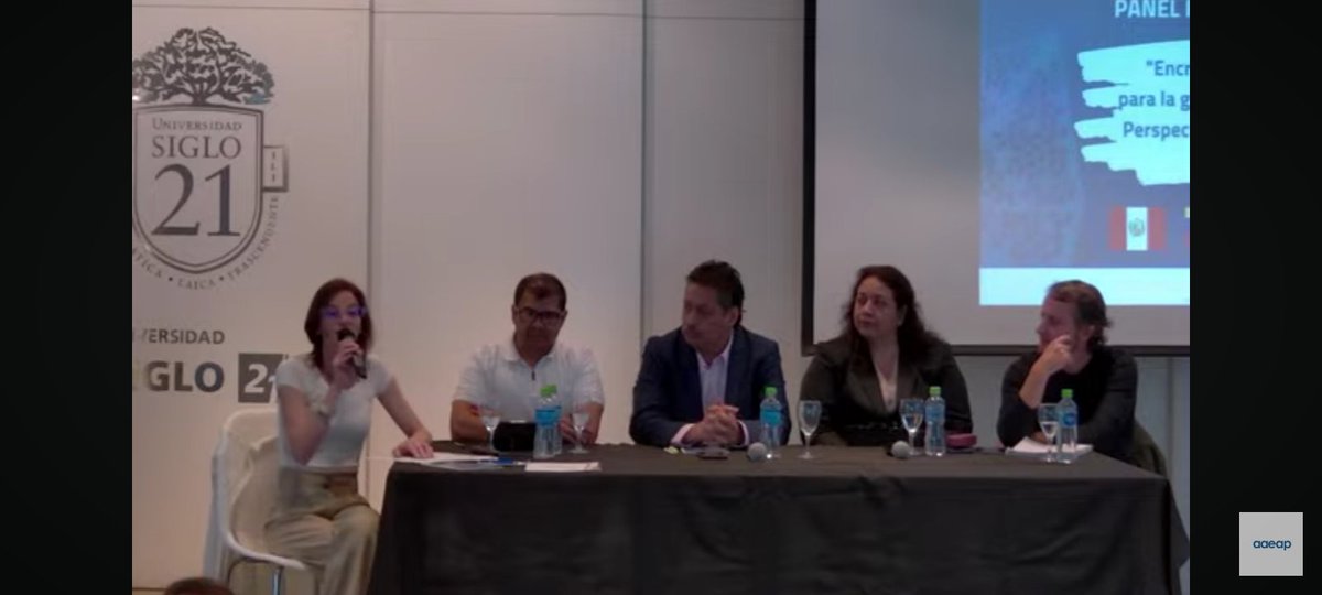 ArenaPublicaok's tweet photo. IV Congreso Nacional de Estudios de Administración Pública.
Ahora: Panel internacional "Encrucijadas y desafíos para la gestión de lo público en Perspectiva Latinoamericana".
@UCCoficial
@AAEAPok https://t.co/KxEsVnw2JV