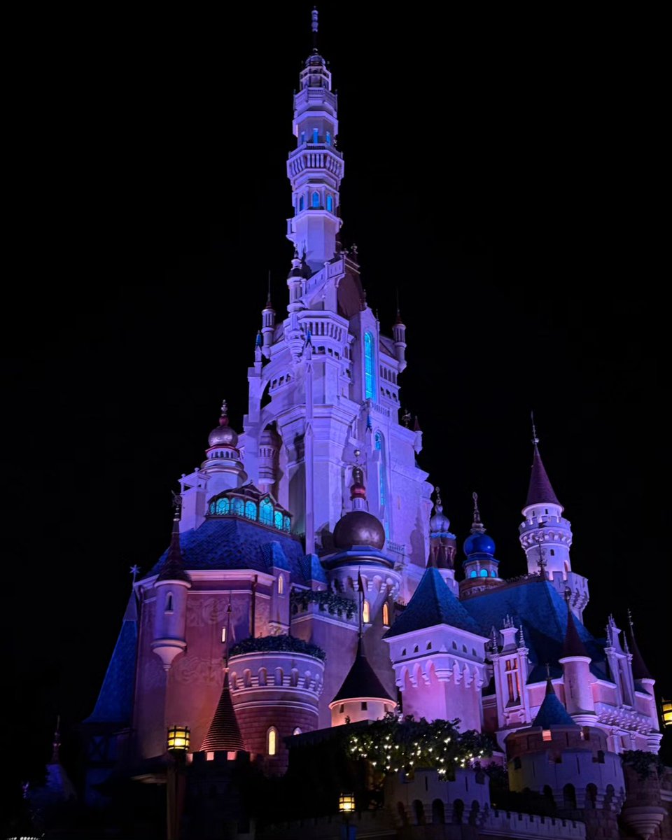 Martin83248750's tweet photo. 🏰 https://t.co/1HeWsy3RvE