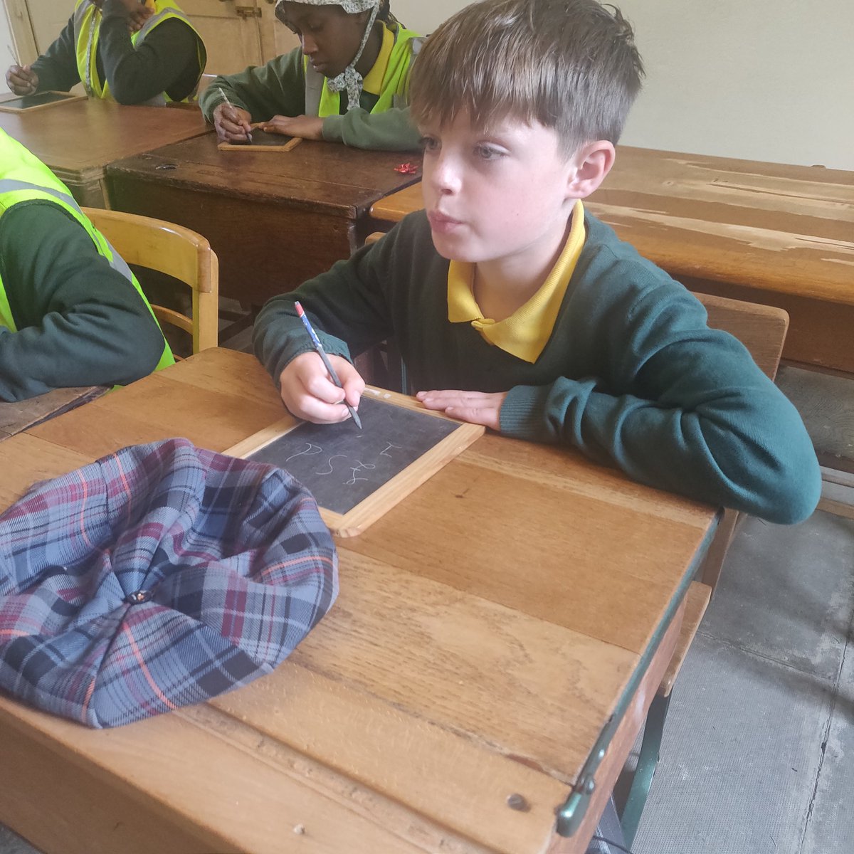 sherwoodprimary's tweet photo. A Victorian school day! The children in Year 6 are learning what school was like in the Victorian era. #Victorians #History #learningisfun https://t.co/5jsRlwDhtV