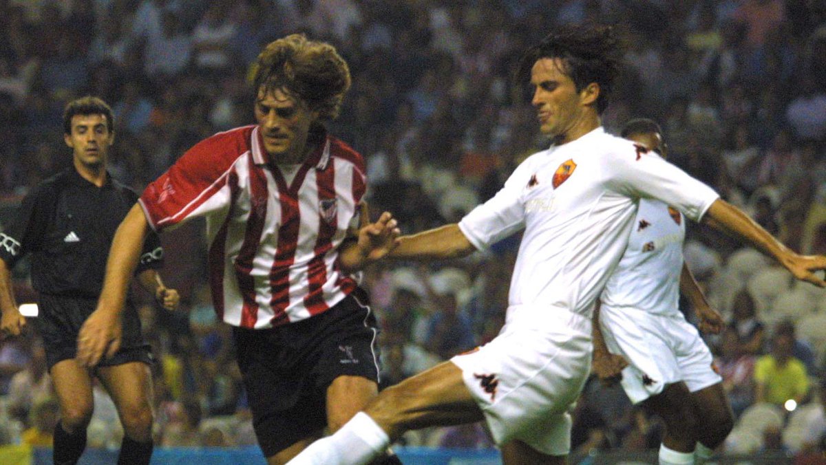 🍀PORRA DEL PARTIDO

⚽️ ¿Cuáles son vuestras predicciones del partido entre la <a href="/OfficialASRoma/">AS Roma</a> y el <a href="/AthleticClub/">Athletic Club</a>?

👀 Os leemos