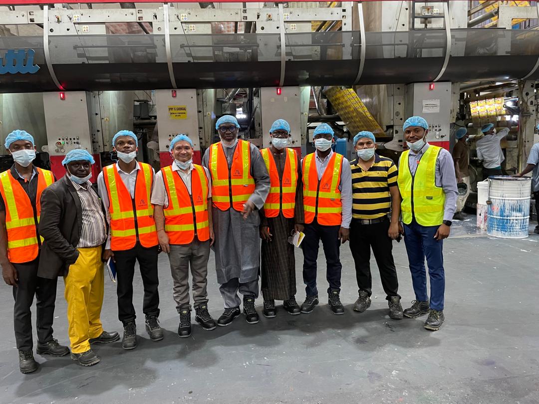 halalcertng's tweet photo. Head. Regulatory affairs Halal Certification Authority Alhaji AbdulAzeez Ajala and Head , Sharia Compliance Sheikh Muhammad Jamiu Tirmidhi and operation manager Soliu Abdulraheem  recently conducted a #HalalAudit at  @sonnexpackaging https://t.co/RpJEqbqurM