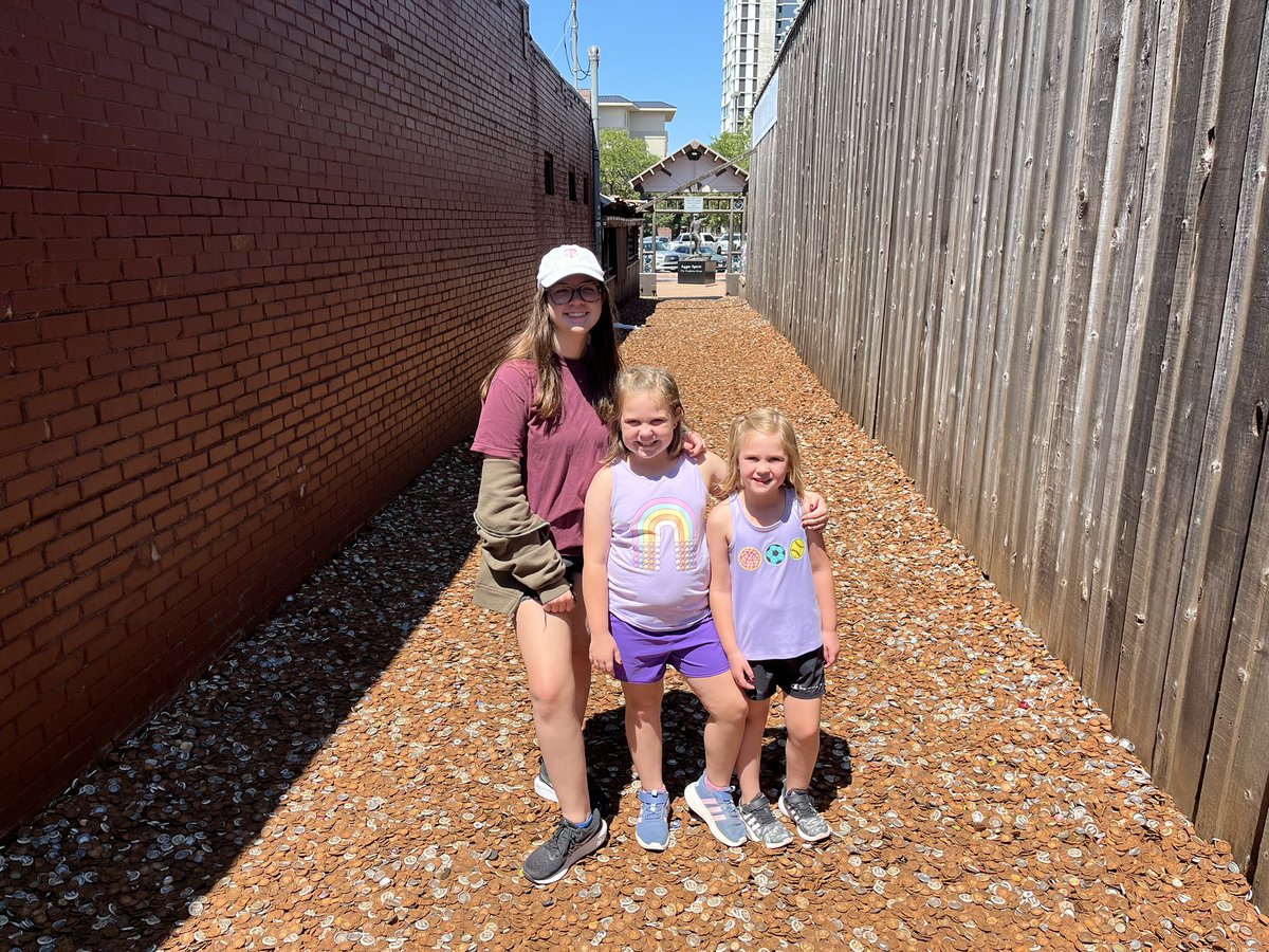 Justin Saunders tweet media