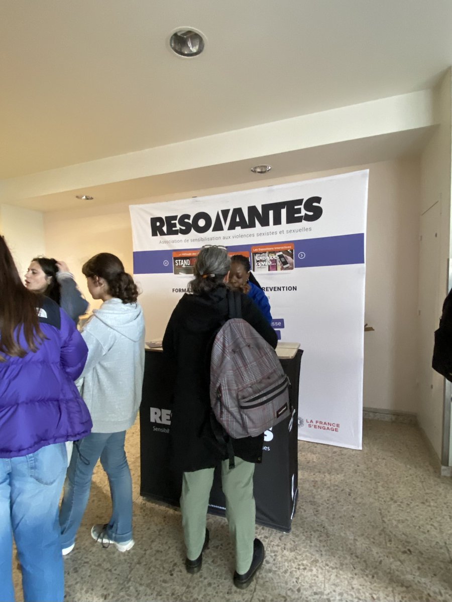 IDerrendinger (@derrendingeri) on Twitter photo Journée mondiale de la contraception et du droit à l'avortement au <a href="/CHUnantes/">CHU de Nantes</a> . Plus 300 jeunes collégiens et lycéens éduqués à la vie affective et sexuelle avec les étudiantes sages-femmes de M1 au top 👏 <a href="/EsfanNantes/">ESFAN Nantes</a> Journée mondiale de la contraception et du droit à l'avortement au <a href="/CHUnantes/">CHU de Nantes</a> . Plus 300 jeunes collégiens et lycéens éduqués à la vie affective et sexuelle avec les étudiantes sages-femmes de M1 au top 👏 <a href="/EsfanNantes/">ESFAN Nantes</a>