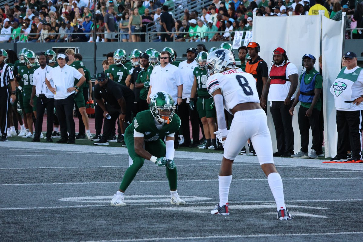 zaa 🐐 (@zaviandilworth) on Twitter photo After a great talk with <a href="/Coach_Creighton/">Chris Creighton</a> , I am blessed to receive an offer from Eastern Michigan !💚🤍 <a href="/KMO41AMN/">“COACH K” Kareem Moore</a> <a href="/CoachLucasICC/">Justin Lucas</a> <a href="/CoachPrince7/">Munir Prince</a> <a href="/EMUFB/">Eastern Michigan Football</a> <a href="/JUCOFFrenzy/">JUCO Football Frenzy</a> After a great talk with <a href="/Coach_Creighton/">Chris Creighton</a> , I am blessed to receive an offer from Eastern Michigan !💚🤍 <a href="/KMO41AMN/">“COACH K” Kareem Moore</a> <a href="/CoachLucasICC/">Justin Lucas</a> <a href="/CoachPrince7/">Munir Prince</a> <a href="/EMUFB/">Eastern Michigan Football</a> <a href="/JUCOFFrenzy/">JUCO Football Frenzy</a>