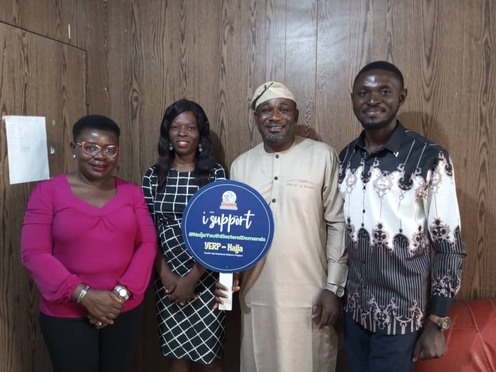 NIGAWD's tweet photo. Yet another Support♥️♥️♥️

Ondo YERP Naija team met Honourable Gbegudu Ololade, member Ondo State House of Assembly and got his support for 

#NaijaYouthElectoralDemands 

Kudos to Team Ondo led by Folasade Bamgboye @Kidsandteensngo 

Cc: 
@NDI 
@NEDemocracy https://t.co/B4AvHOgGZY