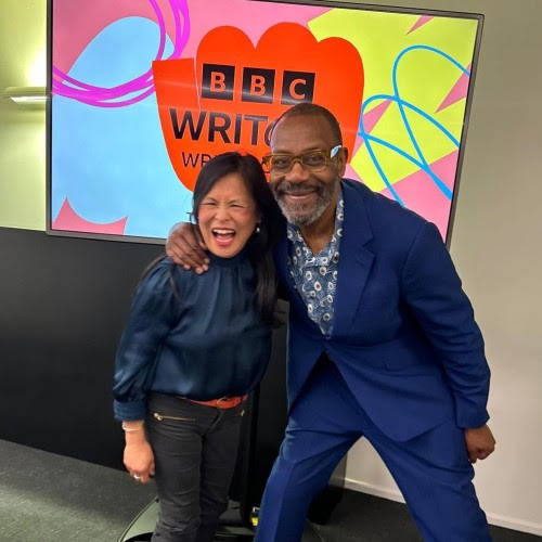 CreateCentralUK's tweet image. We've been busy 'OUT &amp;amp; ABOUT'!
Here's a look back at some of the events we have attended in September...
@bbcwritersroom Write Across Birmingham &amp;amp; the Black Country. 
Create Central Champ &amp;amp; Ambassador for the project Sir @LennyHenry was there.

📸Pic of, Len &amp;amp; Yen (@yenyau)😃
