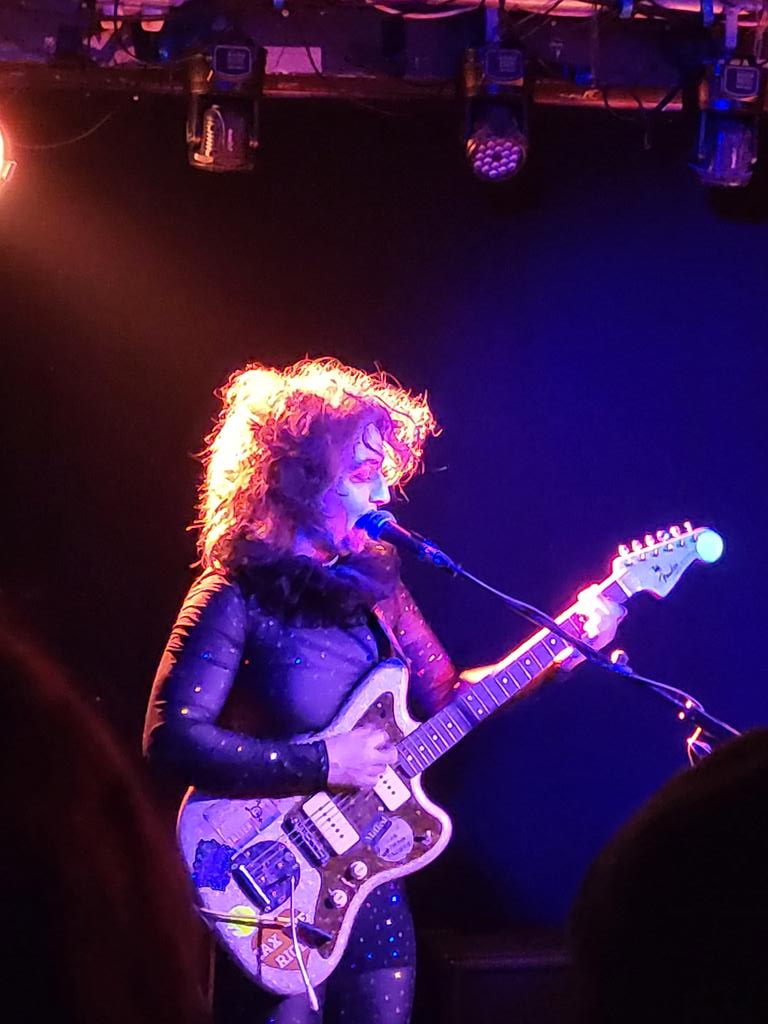 GroundhoppingGirl (@grndhoppinggrl) on Twitter photo The London Punk scene is amazing. It's also sometimes female, sometimes black, sometimes Queer. Tonight was phenomenal! Thanks <a href="/JemmaFreeman3/">Jemma Freeman and The Cosmic Something</a> <a href="/thebandcolossus/">Colossus</a> and Bono Rays for a fantastic night in a banging venue <a href="/WaitingRoomN16/">The Waiting Room</a>
#PunkIsntDead The London Punk scene is amazing. It's also sometimes female, sometimes black, sometimes Queer. Tonight was phenomenal! Thanks <a href="/JemmaFreeman3/">Jemma Freeman and The Cosmic Something</a> <a href="/thebandcolossus/">Colossus</a> and Bono Rays for a fantastic night in a banging venue <a href="/WaitingRoomN16/">The Waiting Room</a>
#PunkIsntDead