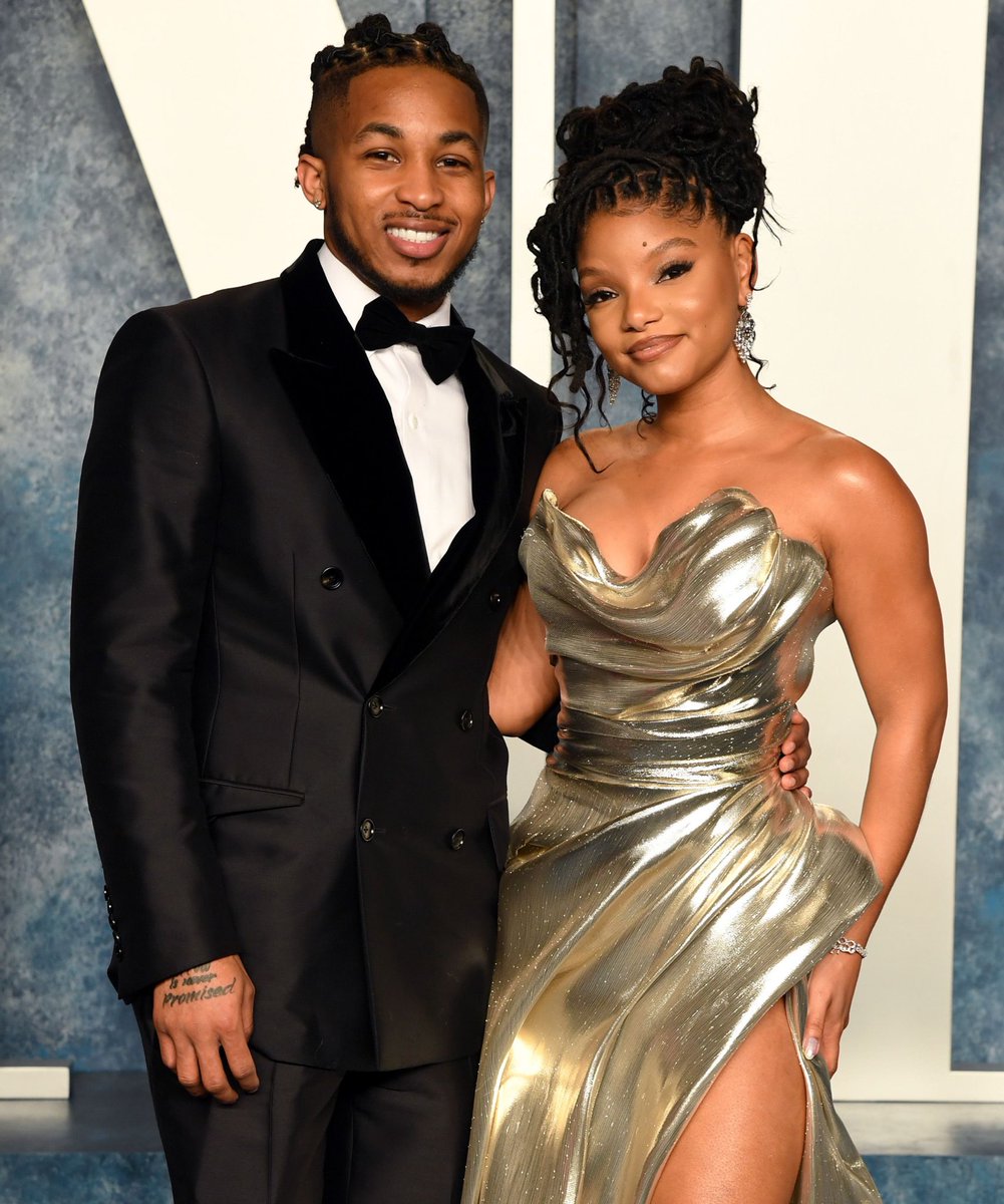 FearedBuck's tweet image. DDG has announced that he and his girlfriend, Halle Bailey, who is also the mother of his child, have broken up 👀