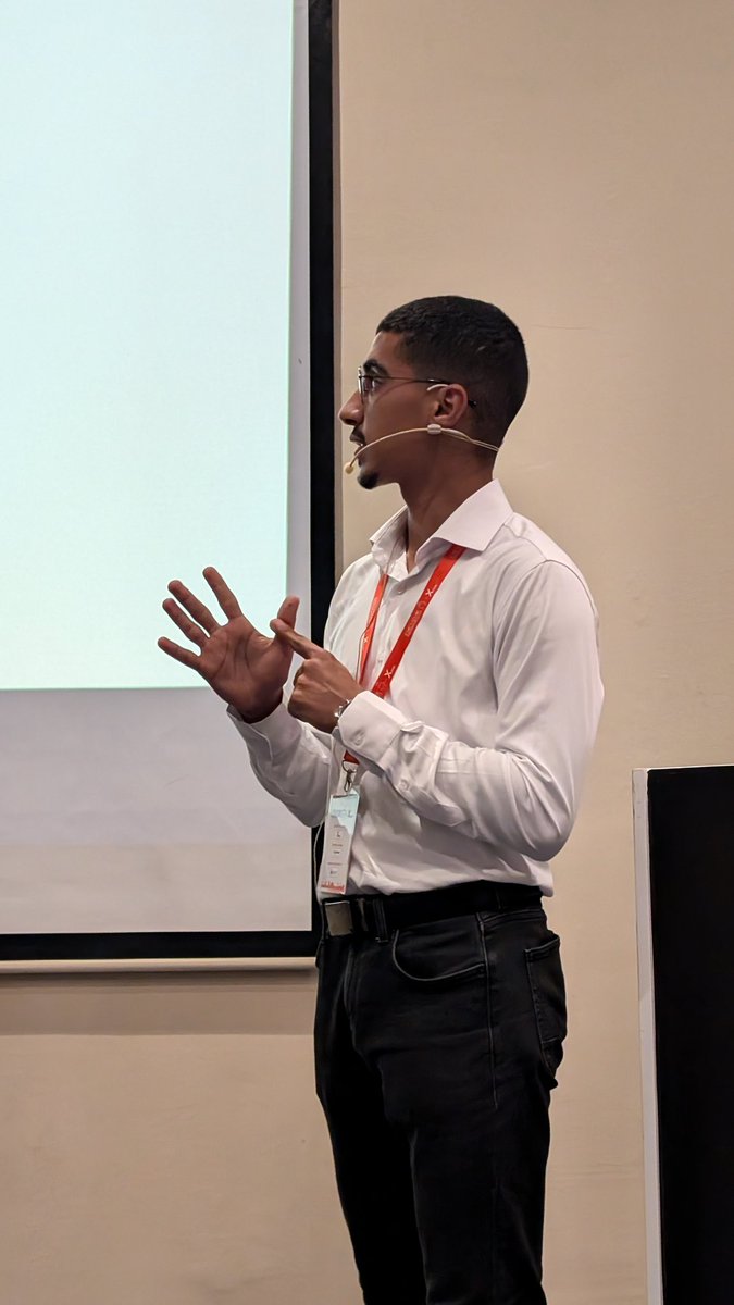 MIduoad's tweet image. Fantastic 4 🔥♥️

#DevoxxMA