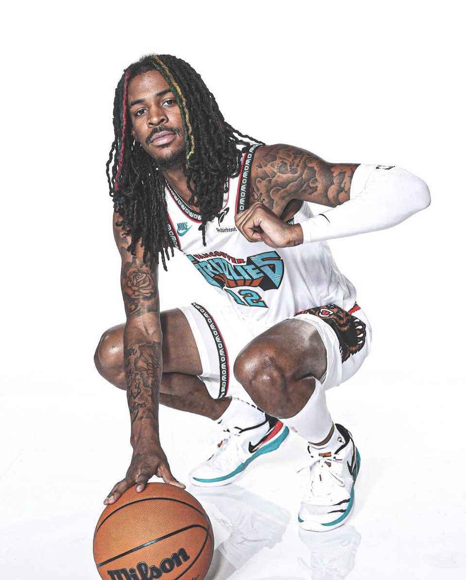 GrizzMuse tweet media