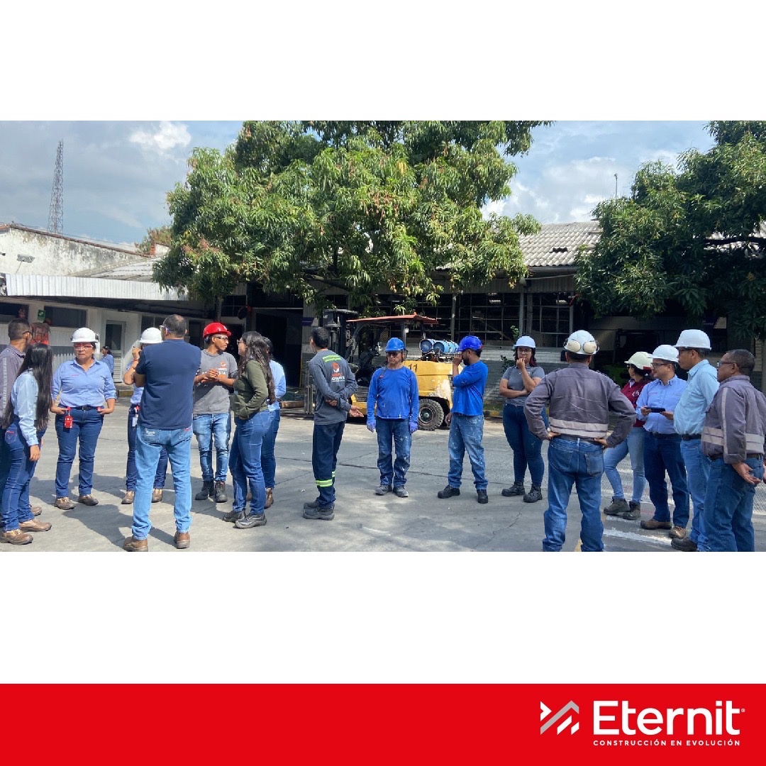 EternitOficial's tweet photo. El pasado 2 de octubre, participamos activamente y con total éxito en el simulacro nacional de respuesta a emergencias, con el propósito de poner a prueba y fortalecer los mecanismos de coordinación y respuesta de nuestros planes de emergencias y contingencias. https://t.co/lpIH0KDNXO