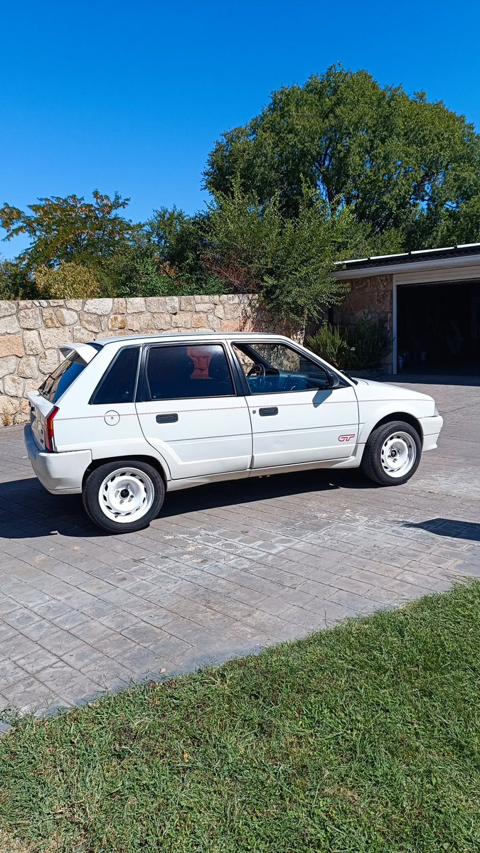 De La Vega tweet media