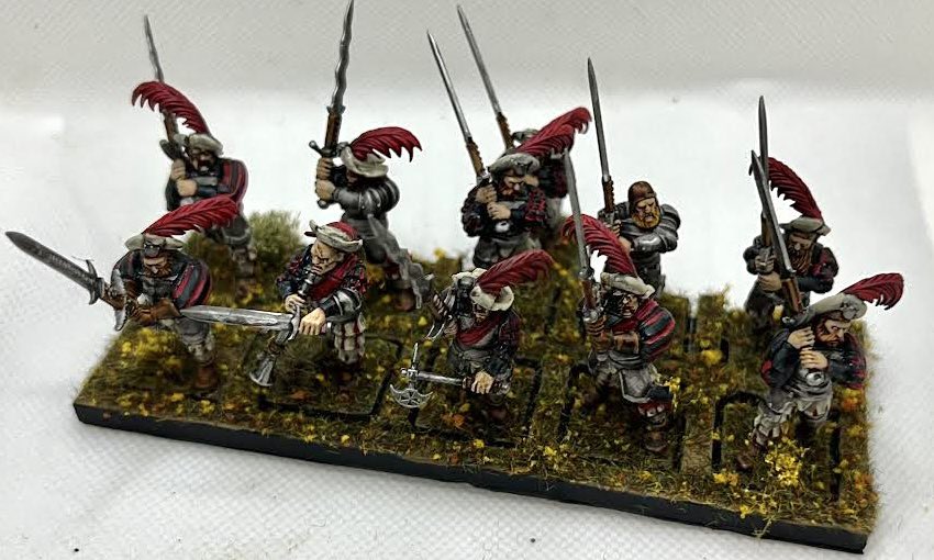 Did some hobby and got some Greatswords done. Top 2 favorite Empire kit. 

#TheOldWorld #WarhammerCommunity