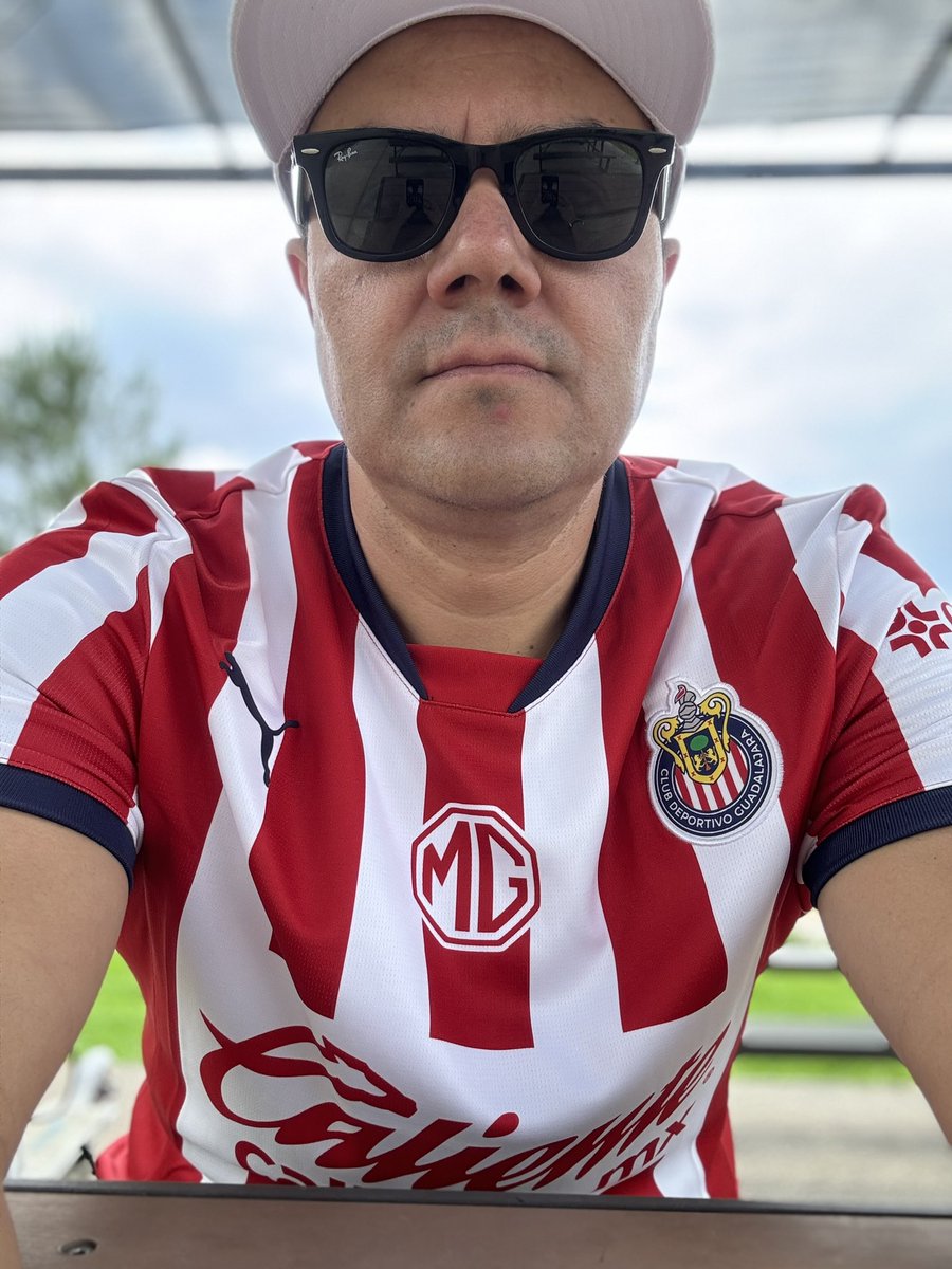 cdmiguelchavez's tweet photo. @LopezElizondo11 @Chivas @calientesports #MasAccionMasDiversion https://t.co/WmQL4VW5NM