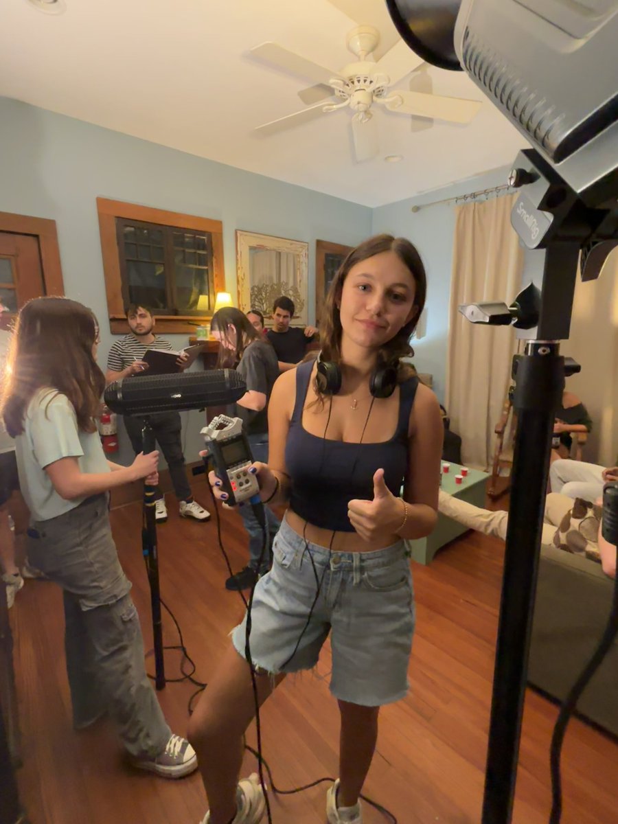 Alexa Freedman tweet media