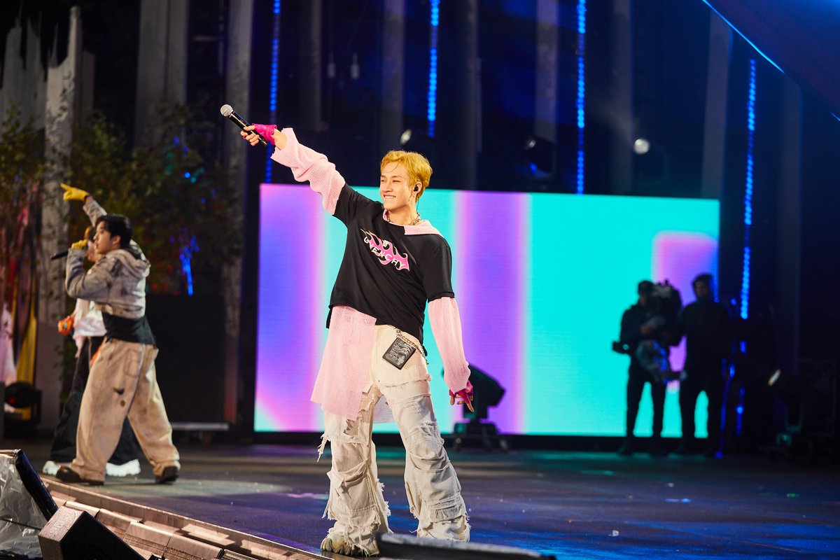 GlblCtzn's tweet photo. Happy birthday to #OurBrightestStar Bang Chan! Throwback to last year’s #GlobalCitizenFestival when #3RACHA gave us such an INCREDIBLE performance. We can’t thank him enough for his support of our mission to end extreme poverty. https://t.co/pbrI8i1NXR