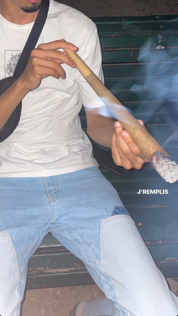jeune junkie sober era tweet media