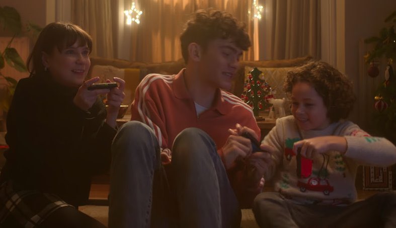 sometimes there are scenes that are for comic fans and comic fans only in the show and this is 10000% one of them 🥹