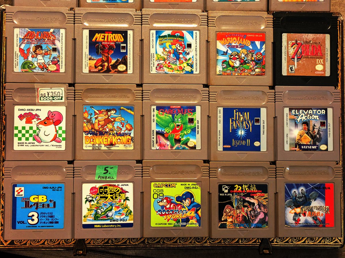 After agonizing for a good while over a personal Game Boy top 15, behold a mosaic of awfully fun games. The Konami GB Collection at the bottom left? Definitely cheating, so please imagine Belmont's Revenge occupying that spot 😅

#gameboy #retrogaming #nintendo #ThrowbackThursday