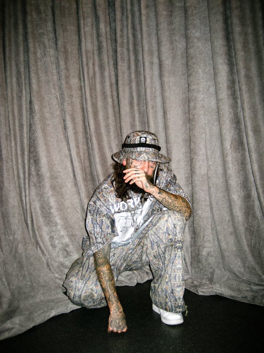 SuicideChrist's tweet photo. miss you granny! we’ll be home soon and we’ll take you bowling once we get back. get the gumbo pot ready

📸: @dill35mm https://t.co/c5CHDRLaVG