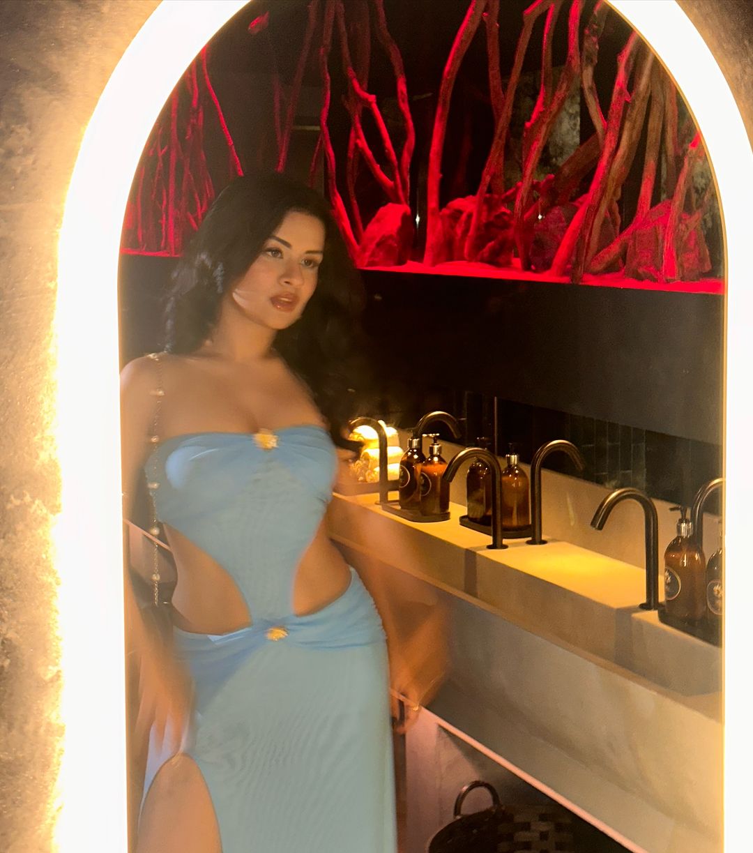 GY_I0soXoAA2s9h?format=jpg&name=large