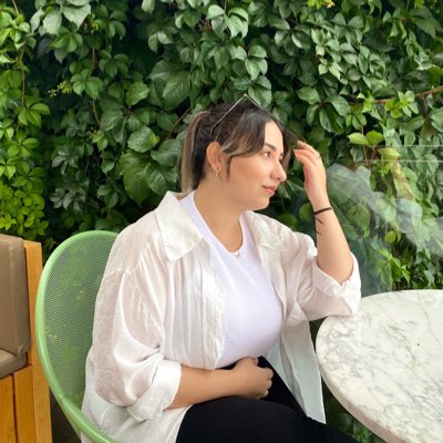 burcuarar_'s tweet photo. #YeniProfilResmi https://t.co/LjiBi1xj8I