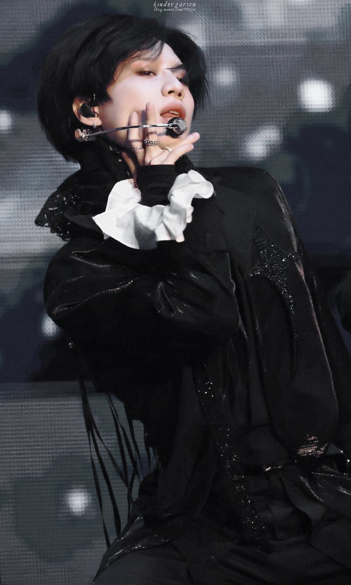 kin_718's tweet photo. 𝟐𝟎𝟐𝟒.𝟎𝟖.𝟑𝟏
𝑻𝑨𝑬𝑴𝑰𝑵 𝑾𝒐𝒓𝒍𝒅 𝑻𝒐𝒖𝒓
𝕰𝖕𝖍𝖊𝖒𝖊𝖗𝖆𝖑 𝕲𝖆𝖟𝖊

𝖋𝖗𝖔𝖒 𝖉𝖚𝖘𝖐

❇️post_https://t.co/WOTLR0MEu2

#태민 #TAEMIN #テミン 
#Ephemeral_Gaze https://t.co/jlpHtLT2pJ