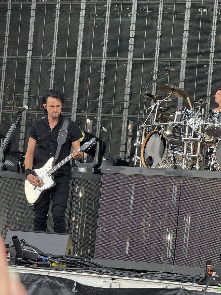 RHCP_Fan99's tweet image. Louder than life 2024 !!! The Gojira pit was insane and I loved every minute of it !! 🤩