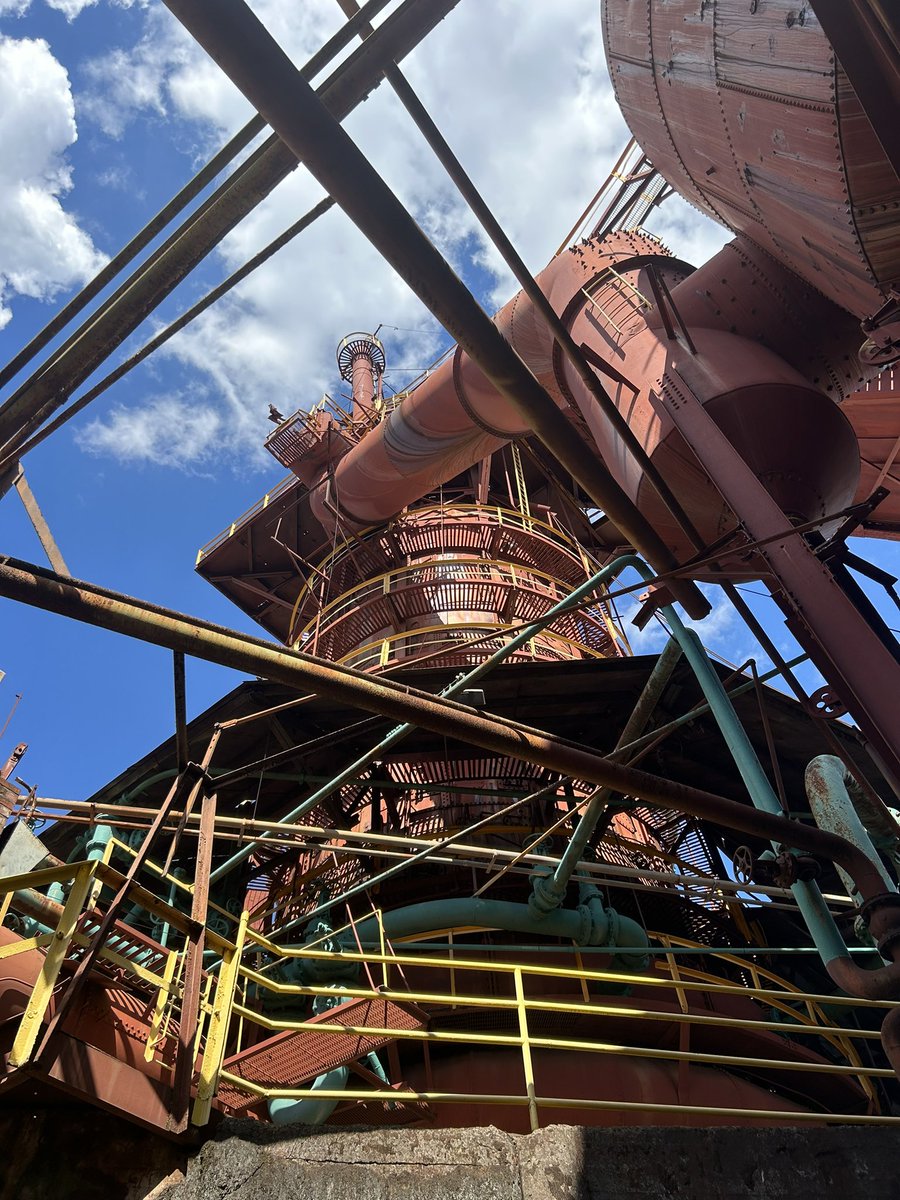 ghostmoon111's tweet photo. @Zak_Bagans Wish you guys would come back to Sloss Furnace! https://t.co/goie7eEmoB