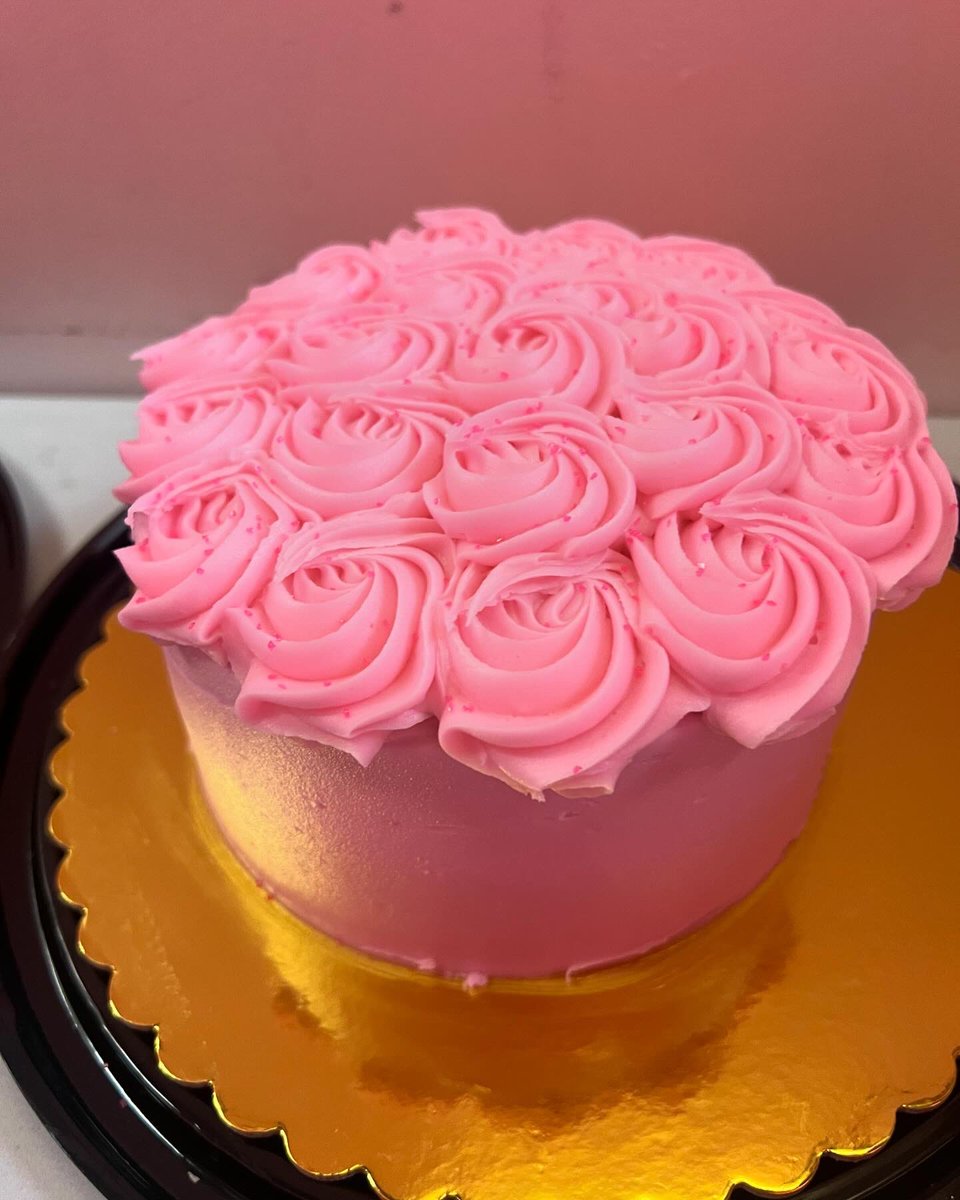 SmallCakesDruidHills tweet media