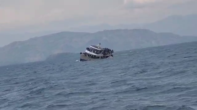 UrFrontier25552's tweet photo. CSF exprime sa solidarité et sa compassion aux familles endeuillées😭
En ces moments douloureux, CSF exprime sa profonde compassion à toutes les familles endeuillées suite au tragique naufrage survenu sur le lac Kivu. Nos pensées sont avec vous, et nous partageons votre douleur." https://t.co/ktmWZoVuKQ