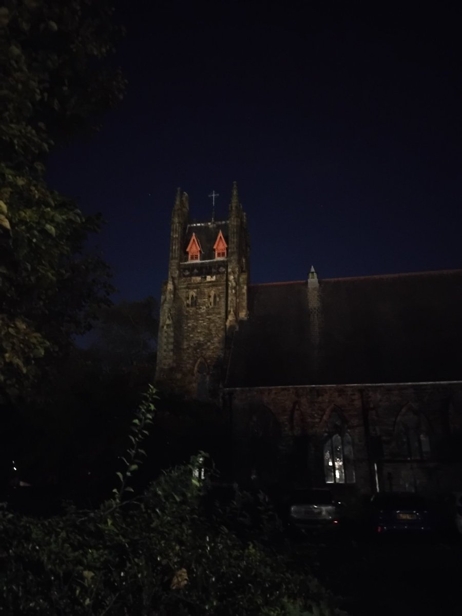 _amapho's tweet photo. #church #nightlife #leigh #churchlife #autumntime #nightfall #ameturephotography https://t.co/1OCgo6u4sZ