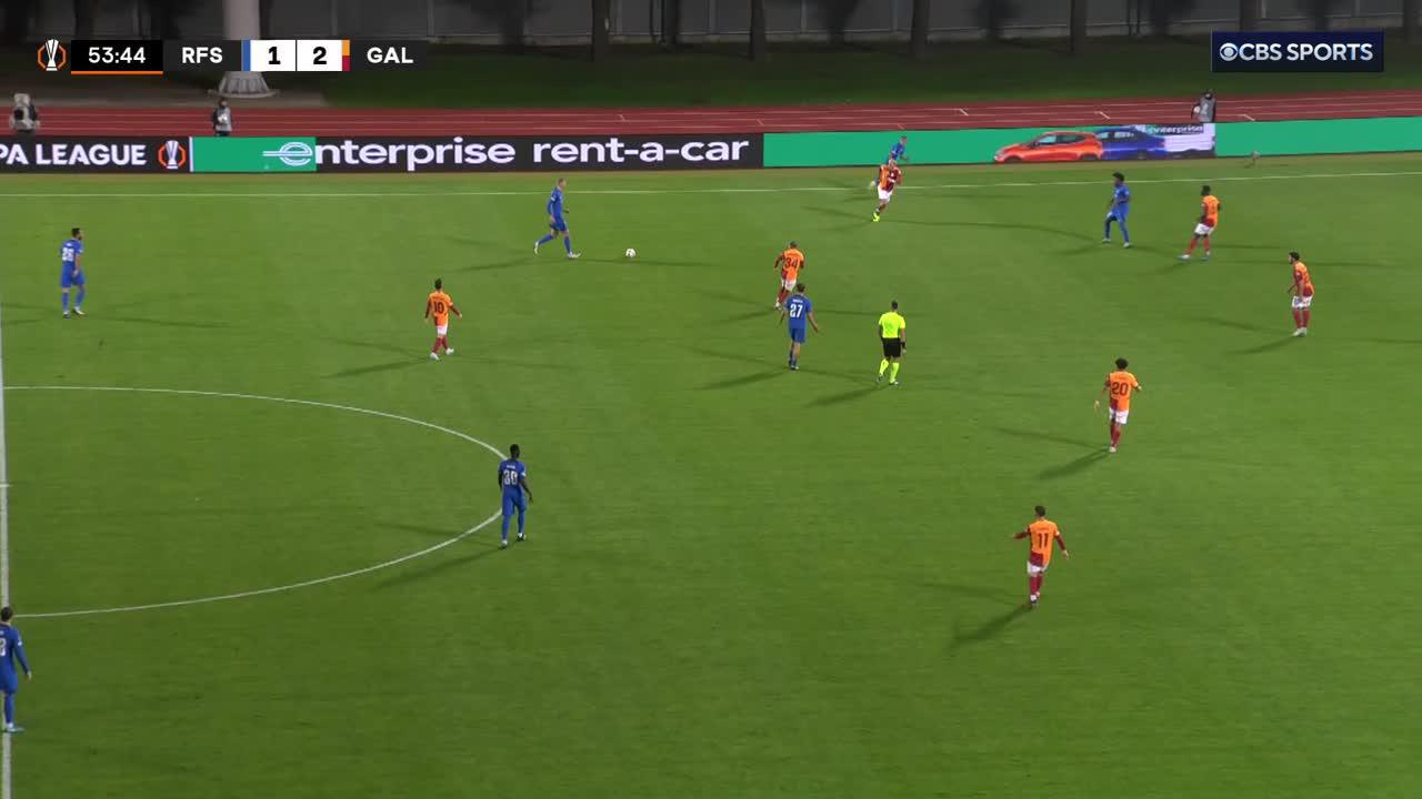 Lasha Odisharia with a beautiful volley for the equalizer  😮‍💨RFS come back from 0-2 down to share the points with Galatasaray 🔥