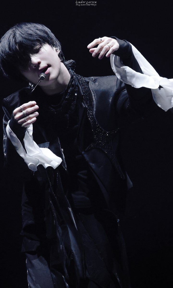 kin_718's tweet photo. 𝟐𝟎𝟐𝟒.𝟎𝟖.𝟑𝟏
𝑻𝑨𝑬𝑴𝑰𝑵 𝑾𝒐𝒓𝒍𝒅 𝑻𝒐𝒖𝒓
𝕰𝖕𝖍𝖊𝖒𝖊𝖗𝖆𝖑 𝕲𝖆𝖟𝖊

𝖙𝖎𝖑𝖑 𝖉𝖆𝖜𝖓

❇️post_https://t.co/WOTLR0MEu2

#태민 #TAEMIN #テミン 
#Ephemeral_Gaze

post_https://t.co/WOTLR0MEu2 https://t.co/Fn7udJwquw