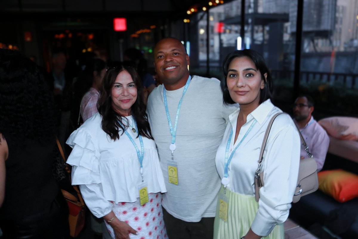 The IMG Event™ tweet media