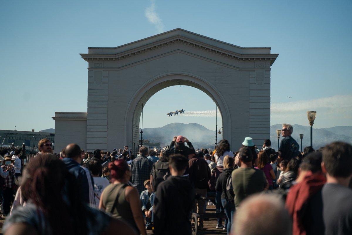 SFPort's tweet photo. π’ Fleet Week is next week! Get ready to welcome the ships, enjoy stunning air shows, and celebrate maritime traditions on the waterfront. Check out the full schedule and event details at https://t.co/8vyUdVdyoc.
#FleetWeek #WaterfrontEvents #SFFleetWeek https://t.co/FFPJW1bItl