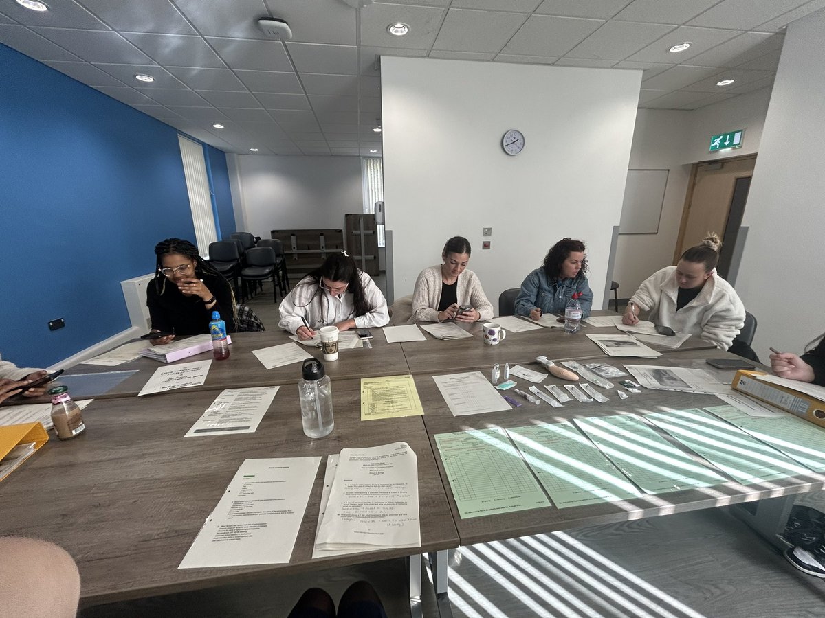 Rebecca Stapleton tweet media