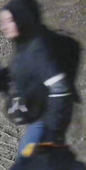 OPP_WR's tweet photo. #HuronOPP is investigating a break & enter to a #Clinton @centralhuron business where an amount of new clothing and cash was stolen. #OPP is requesting help from the public in identifying this female believed to be involved. Please call 1-888-310-1122, 1-800-222-TIPS or leave a secure web tip at https://t.co/1d2QDte0y9 if you recognize this person. #huroncounty ^cs.