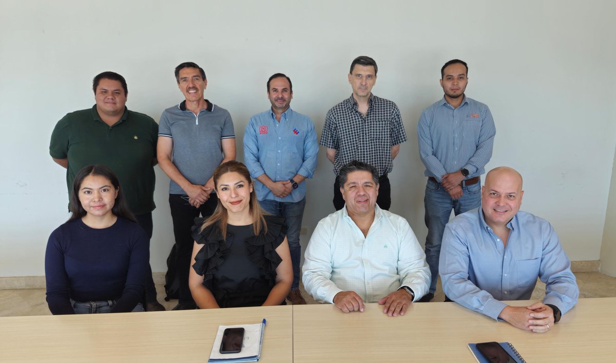 trcimplan's tweet photo. 🔸 Hoy se realizó la 3.ª Reunión de la Comisión del Sistema Municipal de Indicadores, en donde se mostraron avances en la presentación de los indicadores y monitores del IMPLAN. https://t.co/zWRsyCfeu4