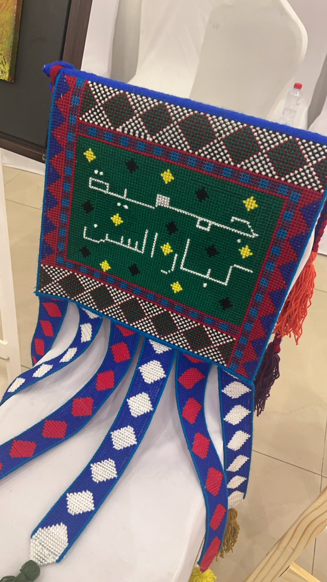 Sha3rtSahab's tweet photo. #اليوم_العالمي_لكبار_السن 
@kebar_ksa https://t.co/7HVOB3QS59